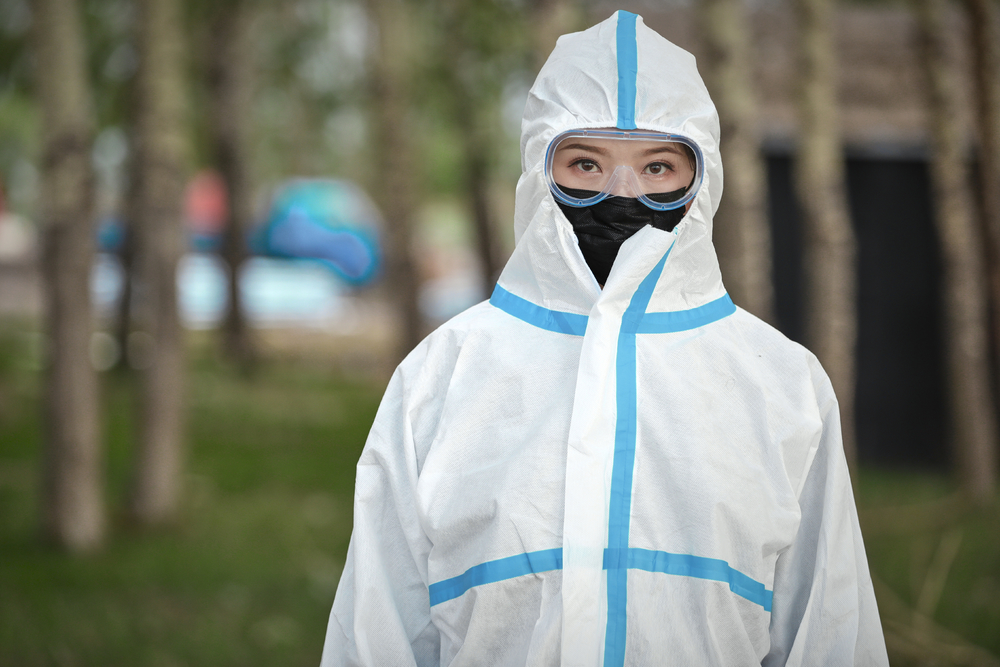 白衣執(zhí)甲，守護生命——致敬防護服下的女性力量